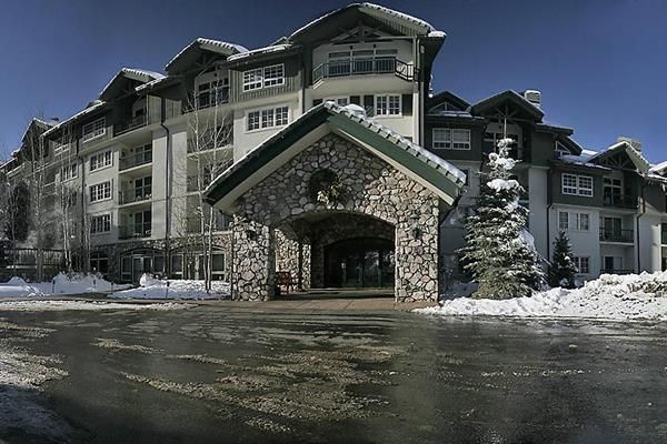 THE BORDERS LODGE BY WESTERN SEASONS (Avon)